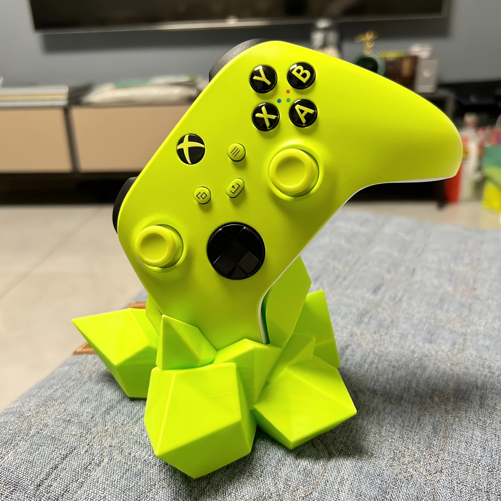 3D Printing Xyz - 3D Printed Crystal Game Controller Stand